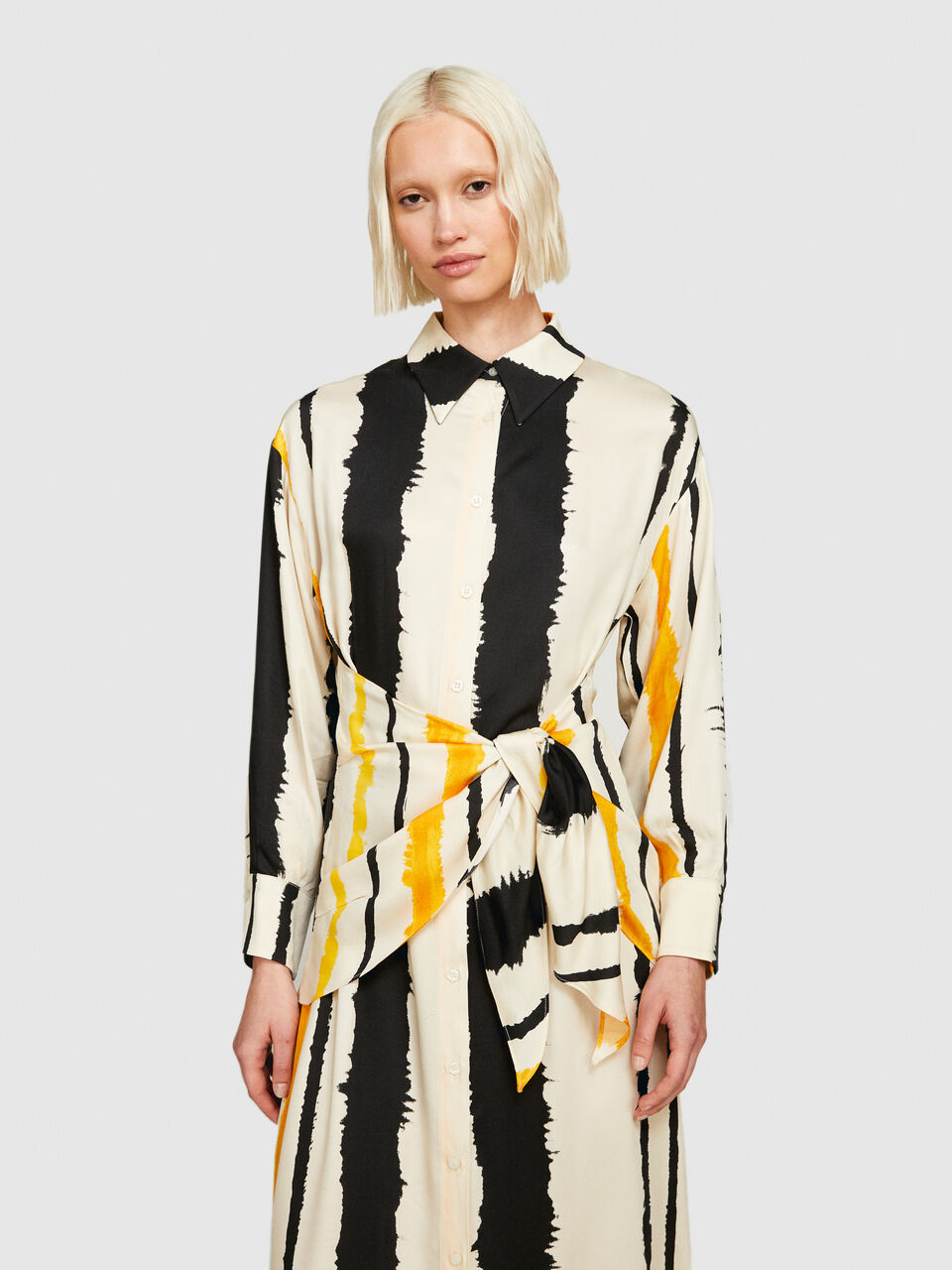 Printed shirt dress with sash Women image number null