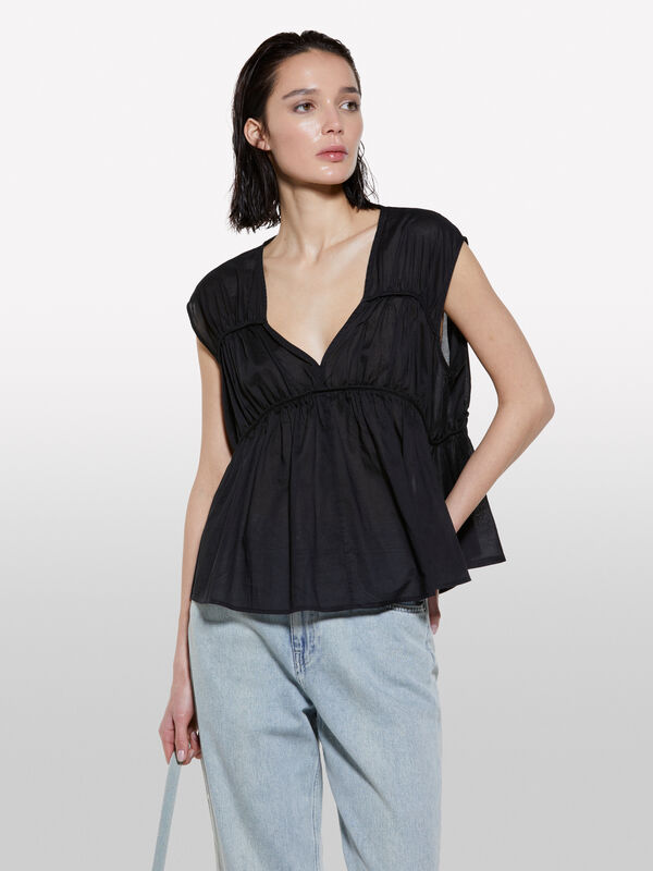 Black top with curl - women's tops | Sisley