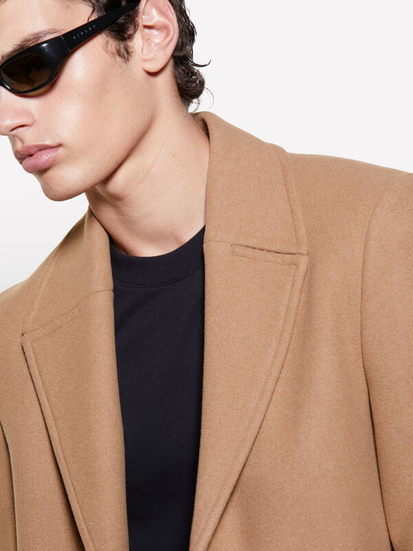 Long camel single-breasted coat - men's coats | Sisley