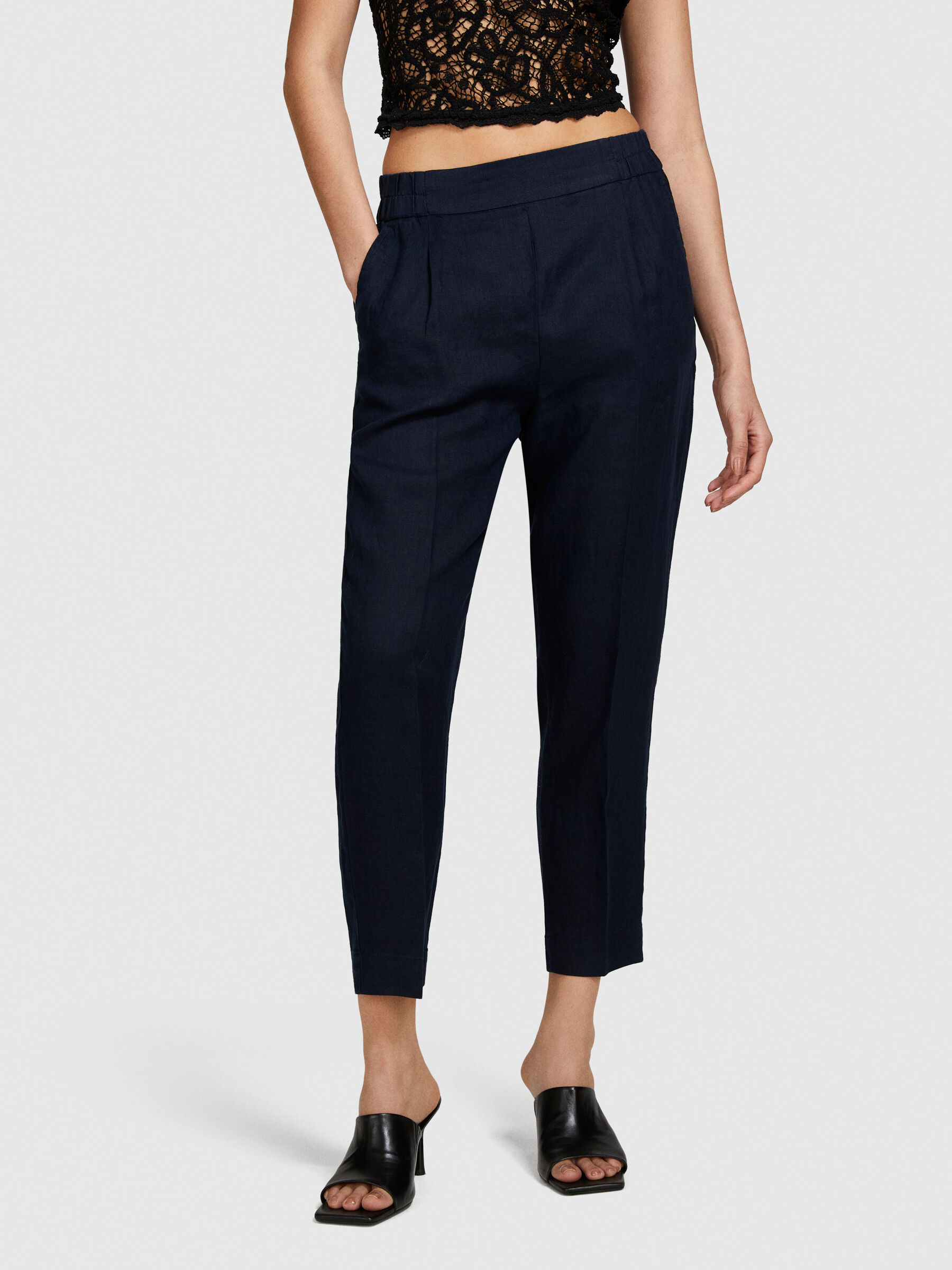 Cropped linen joggers new arrivals
