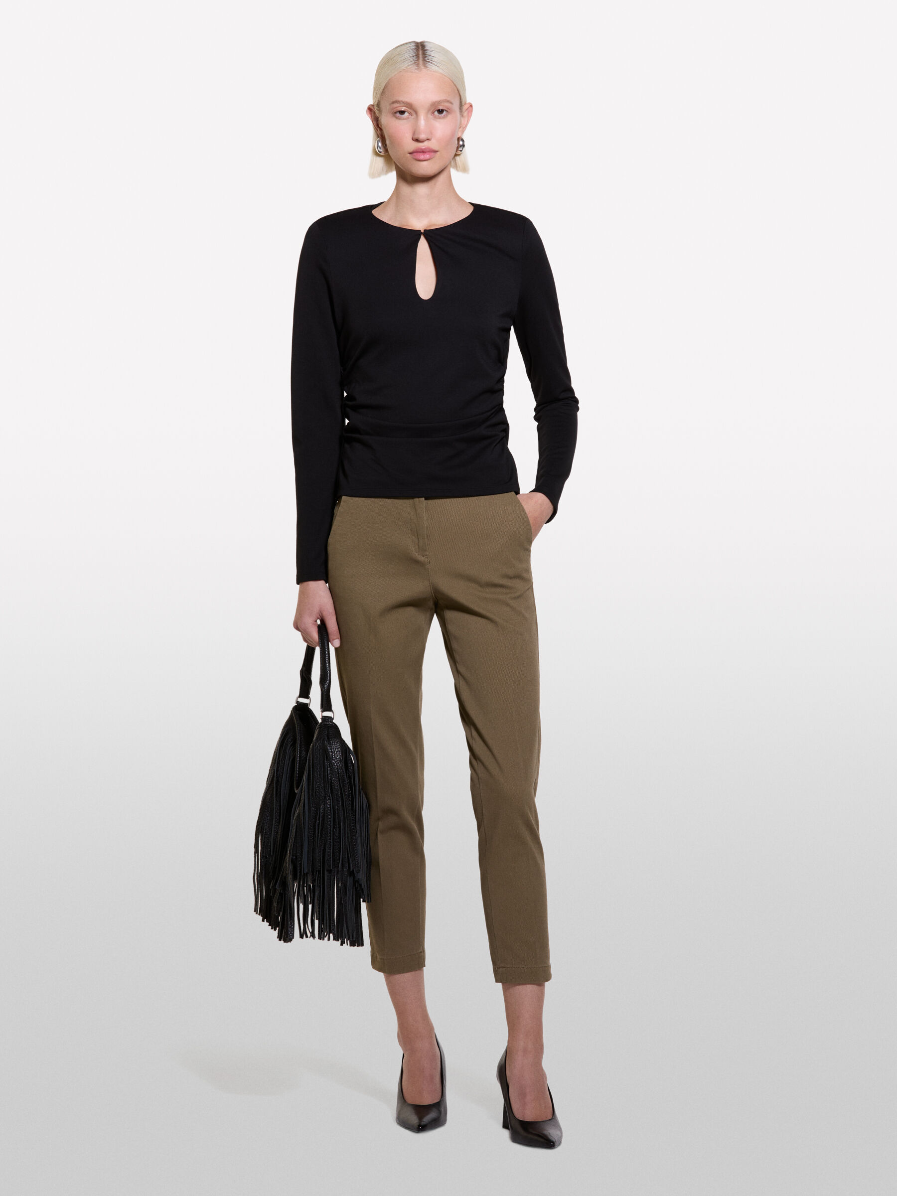 TROUSERS Women image number null
