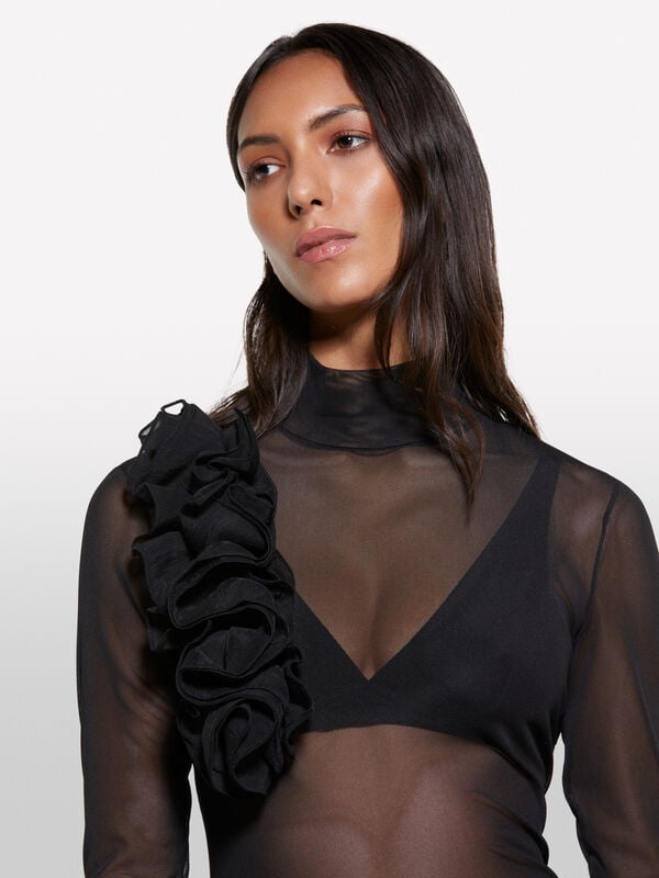 Black tulle t-shirt with flowers Black tulle t-shirt with flowers - women's long sleeve t-shirts | Sisley