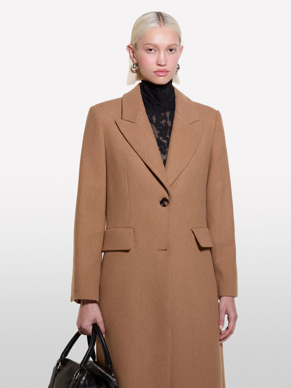 COAT Women image number null