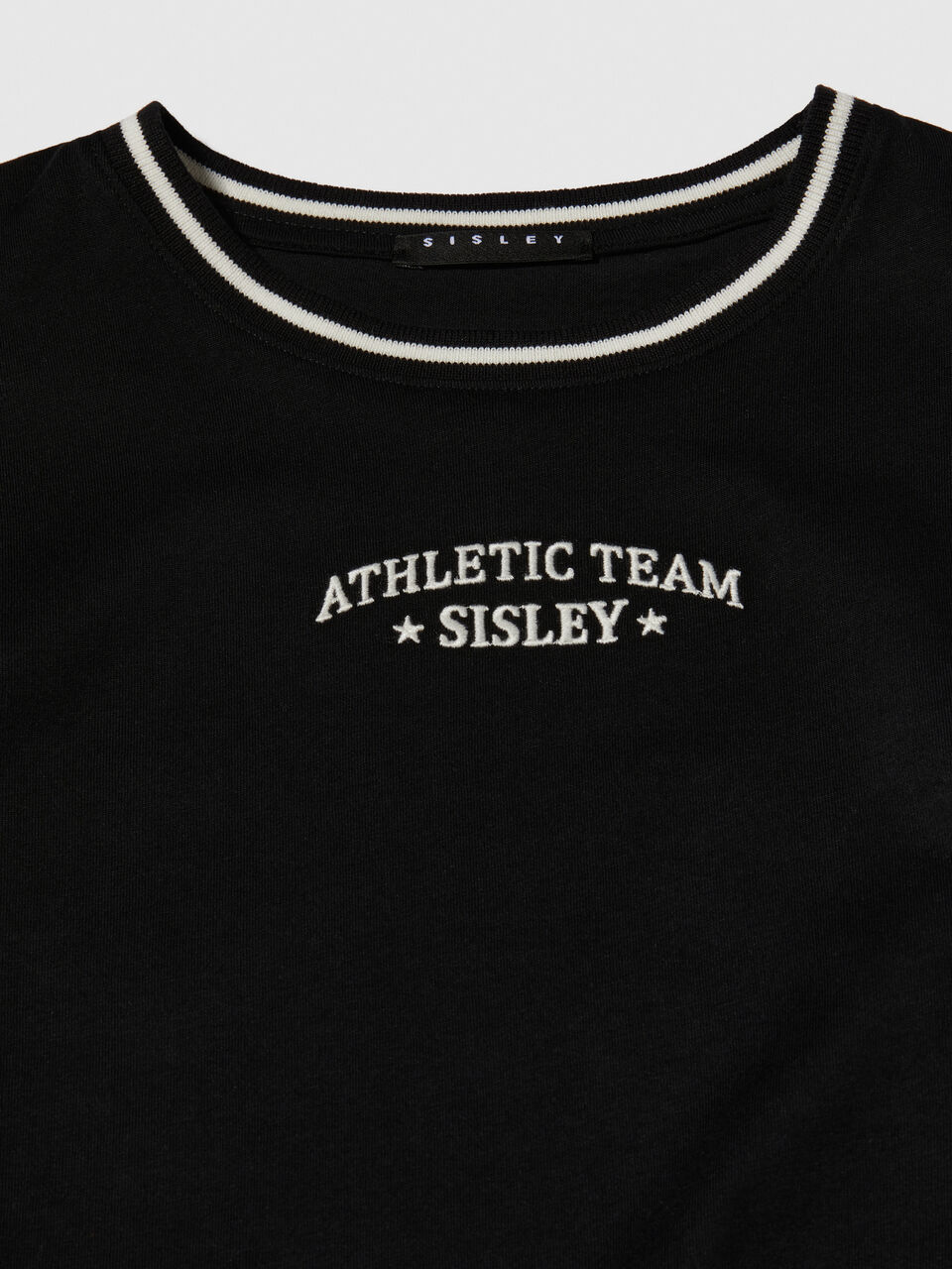 T-shirt with embroidery Junior Girl image number null