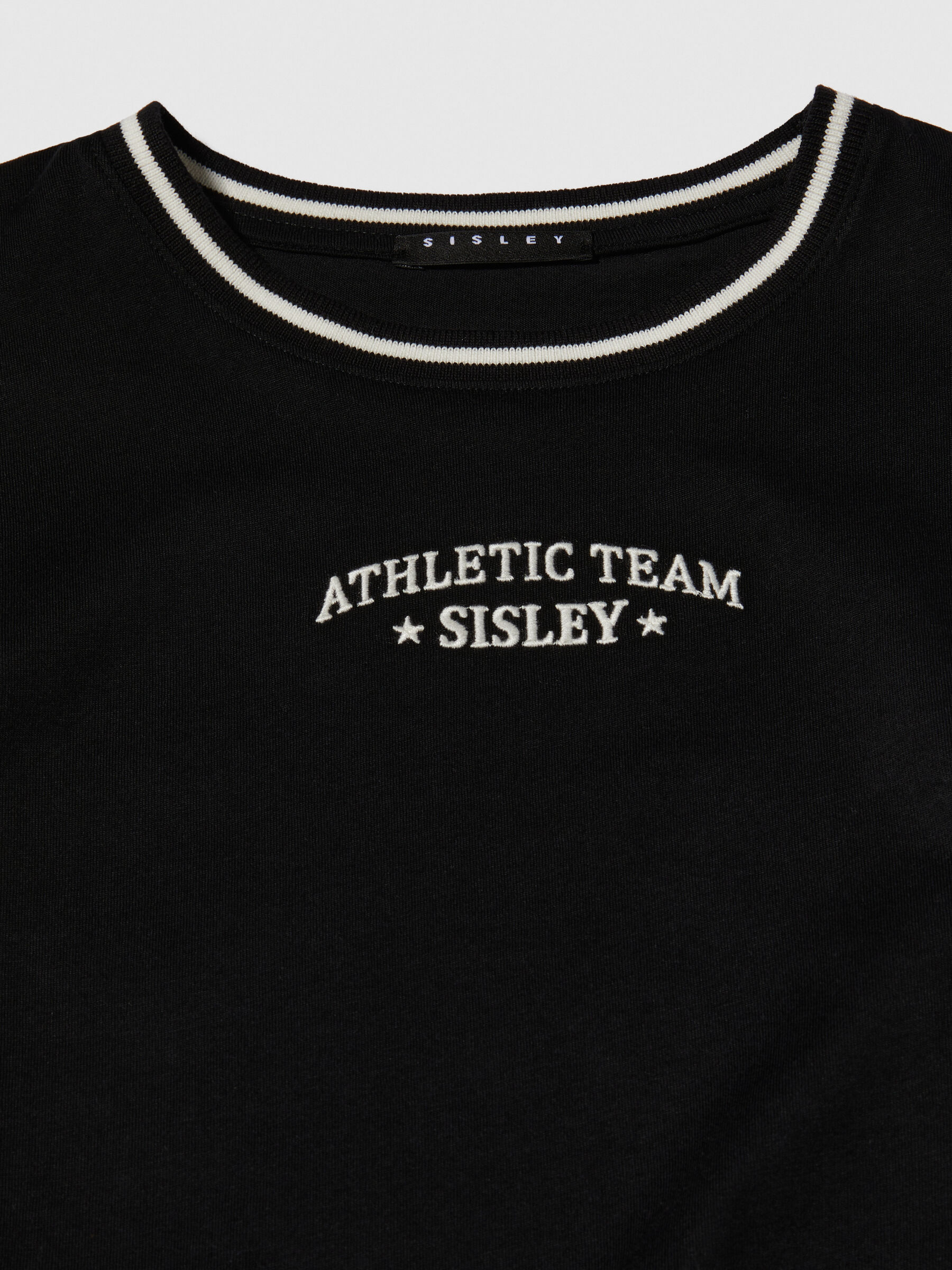 T-shirt with embroidery Junior Girl image number null