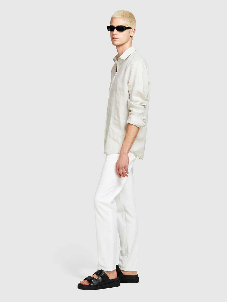 Light jeans Men image number null