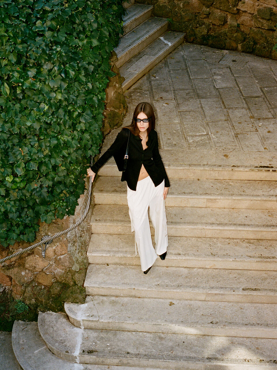 Flowy cargo trousers Women image number null