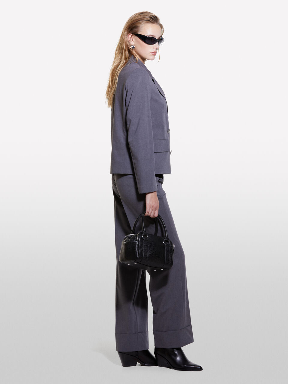 TROUSERS Women image number null