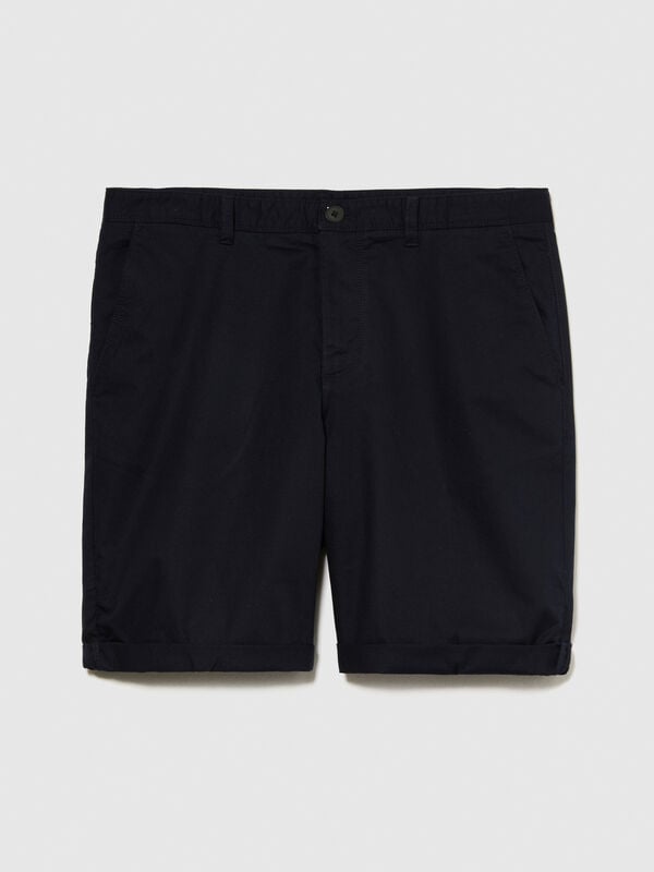 Slim fit bermudas Slim fit bermudas - men's slim fit trousers | Sisley