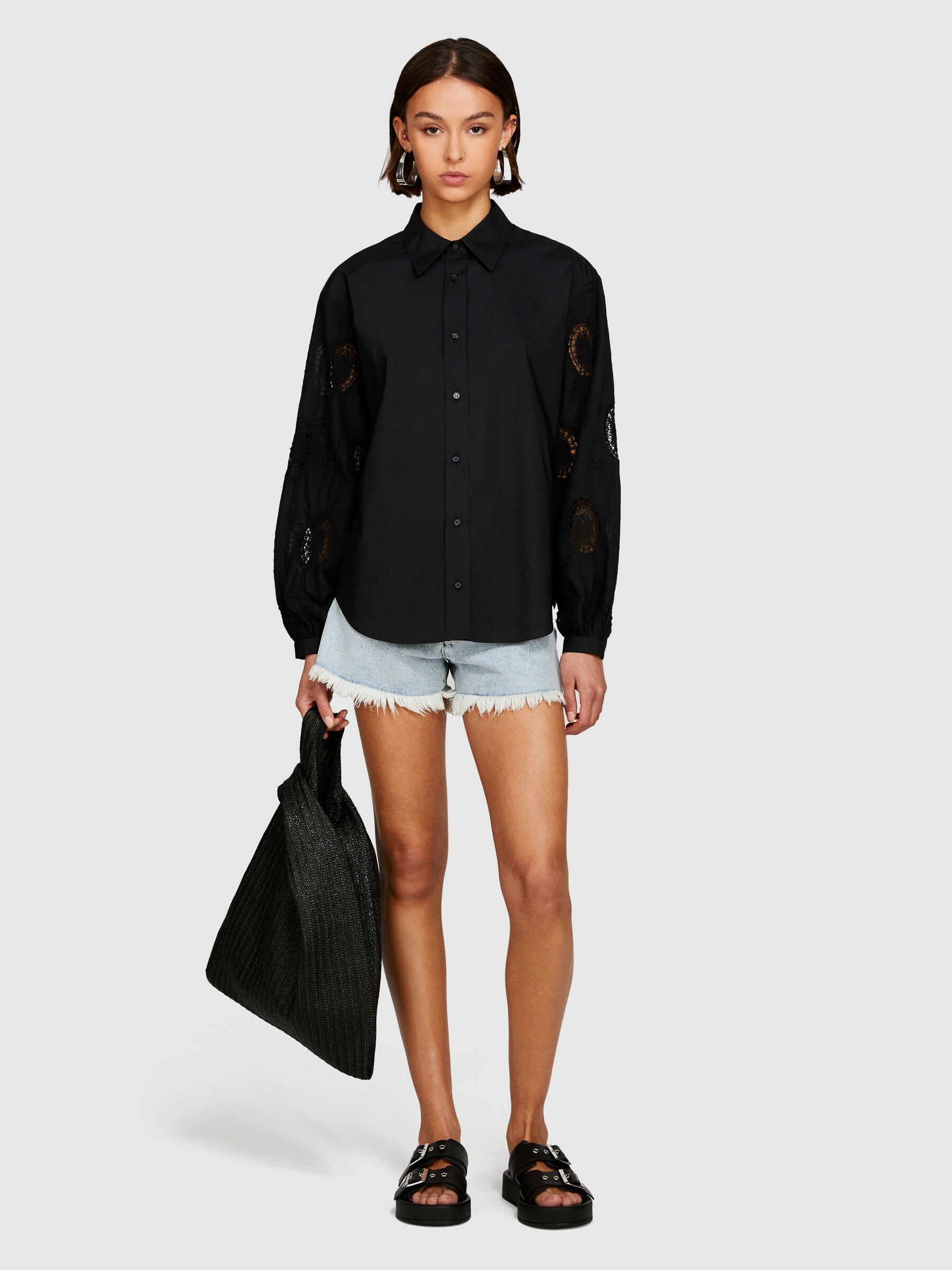 Shirt with embroidered and knotted sleeves, Black - Sisley