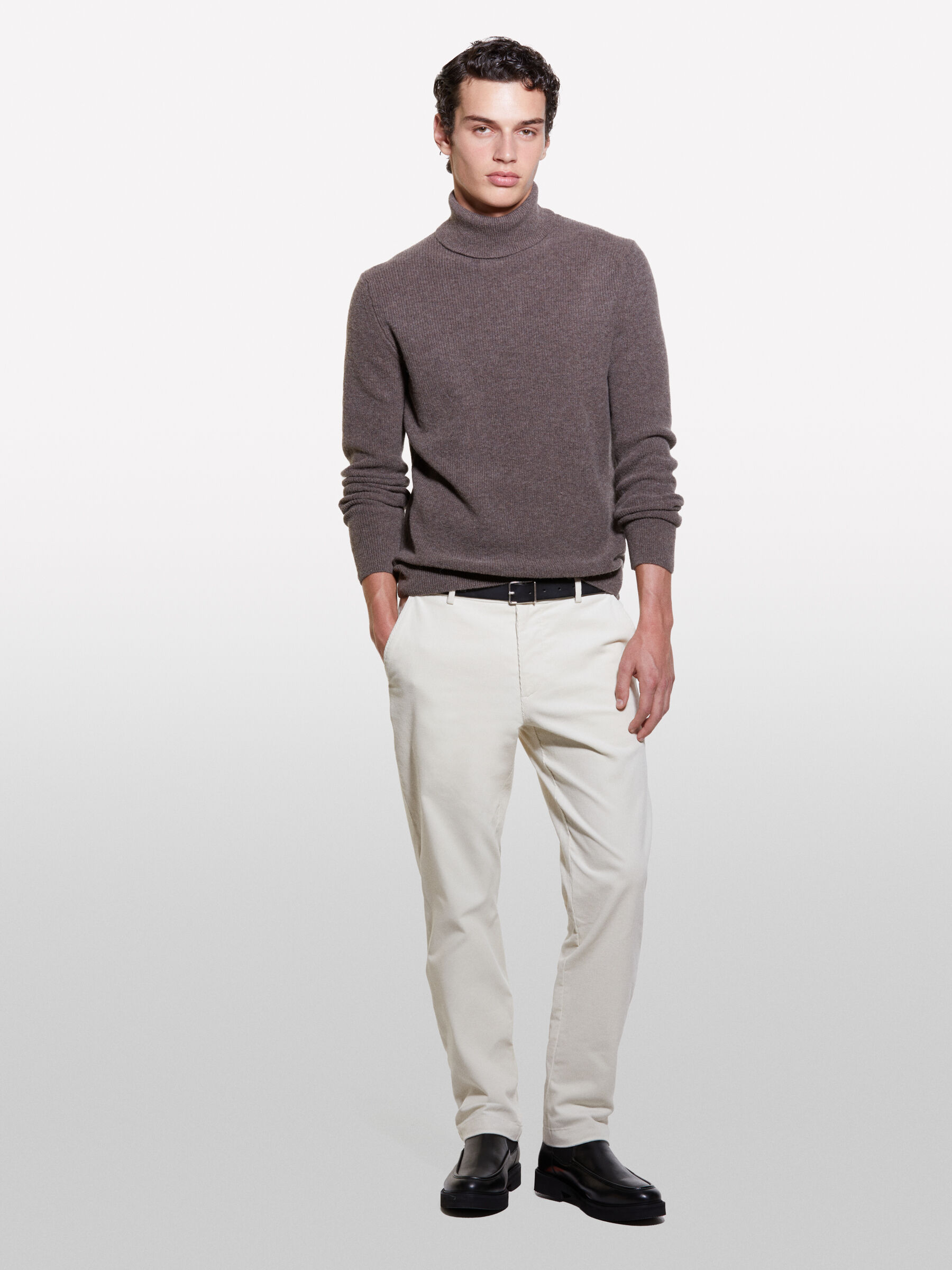 TURTLE NECK SWEATER Men image number null