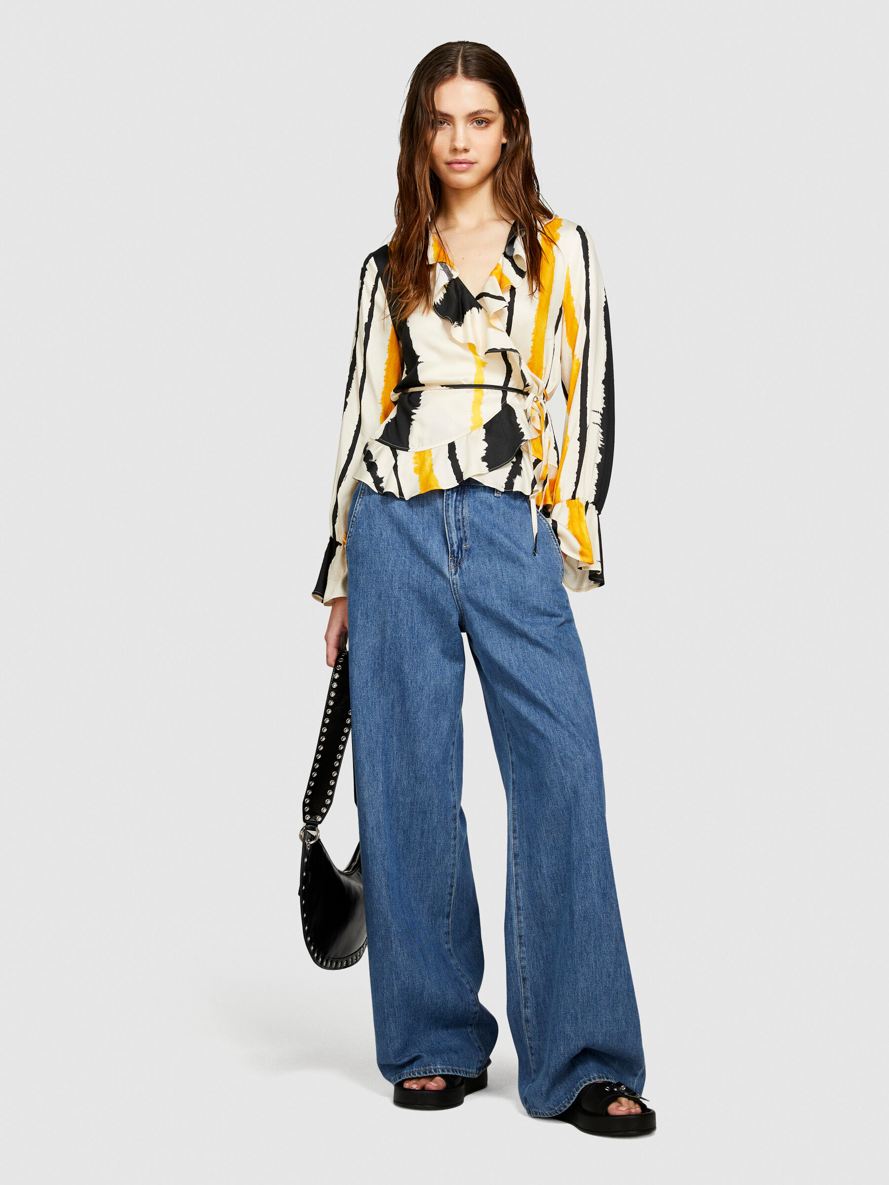 Women s Jeans special and classic models Sisley