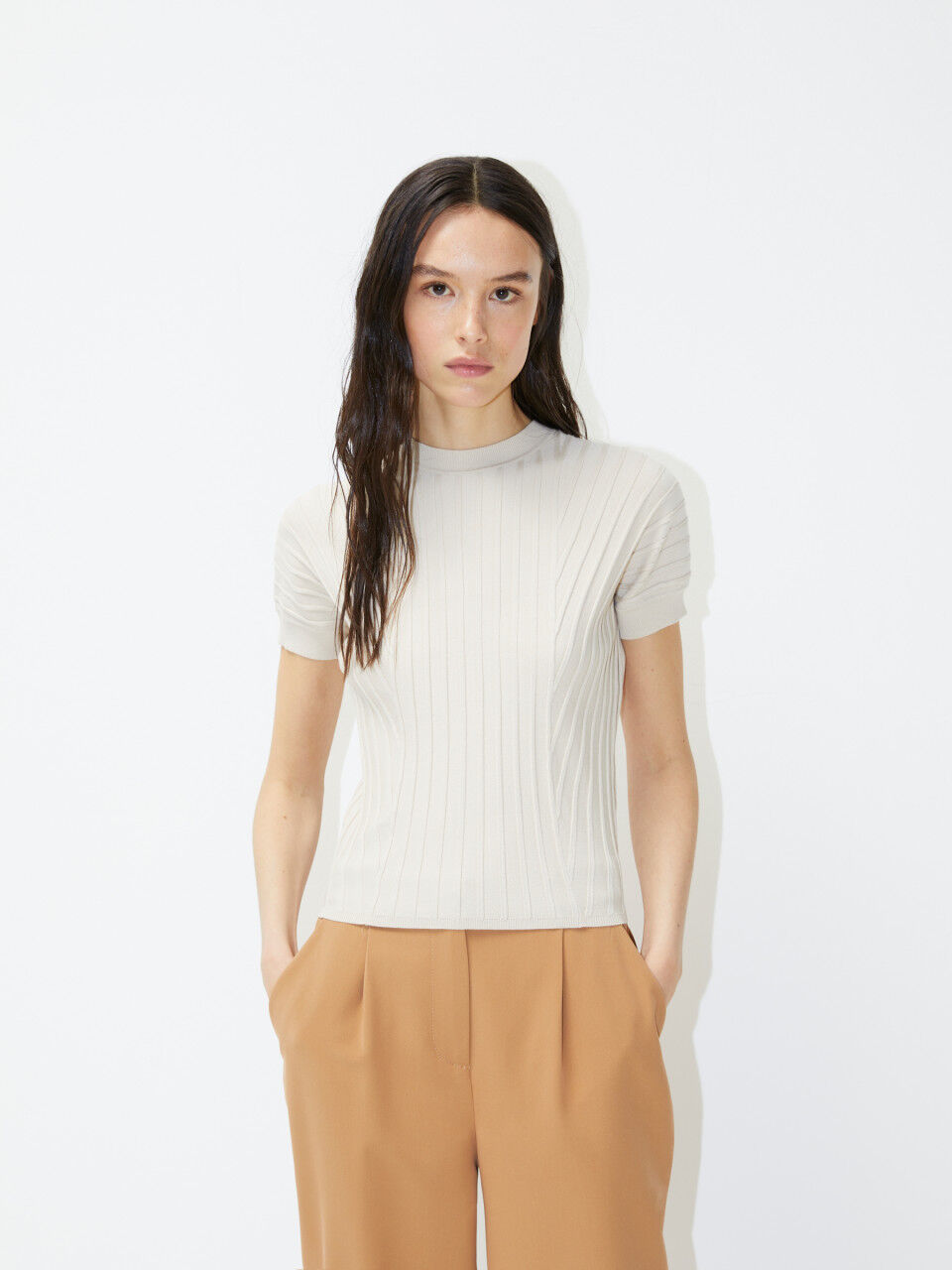 Cropped short sleeve sweater