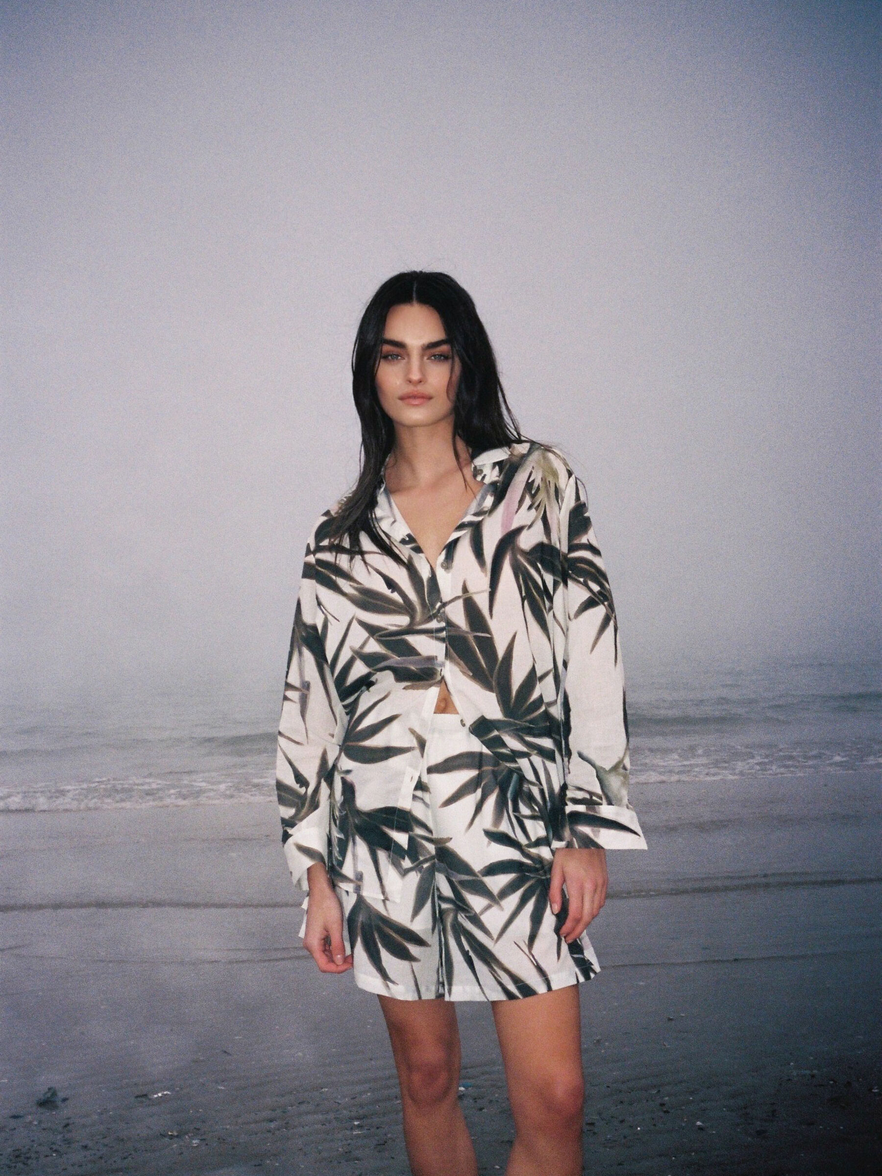 Oversized printed shirt Women image number null