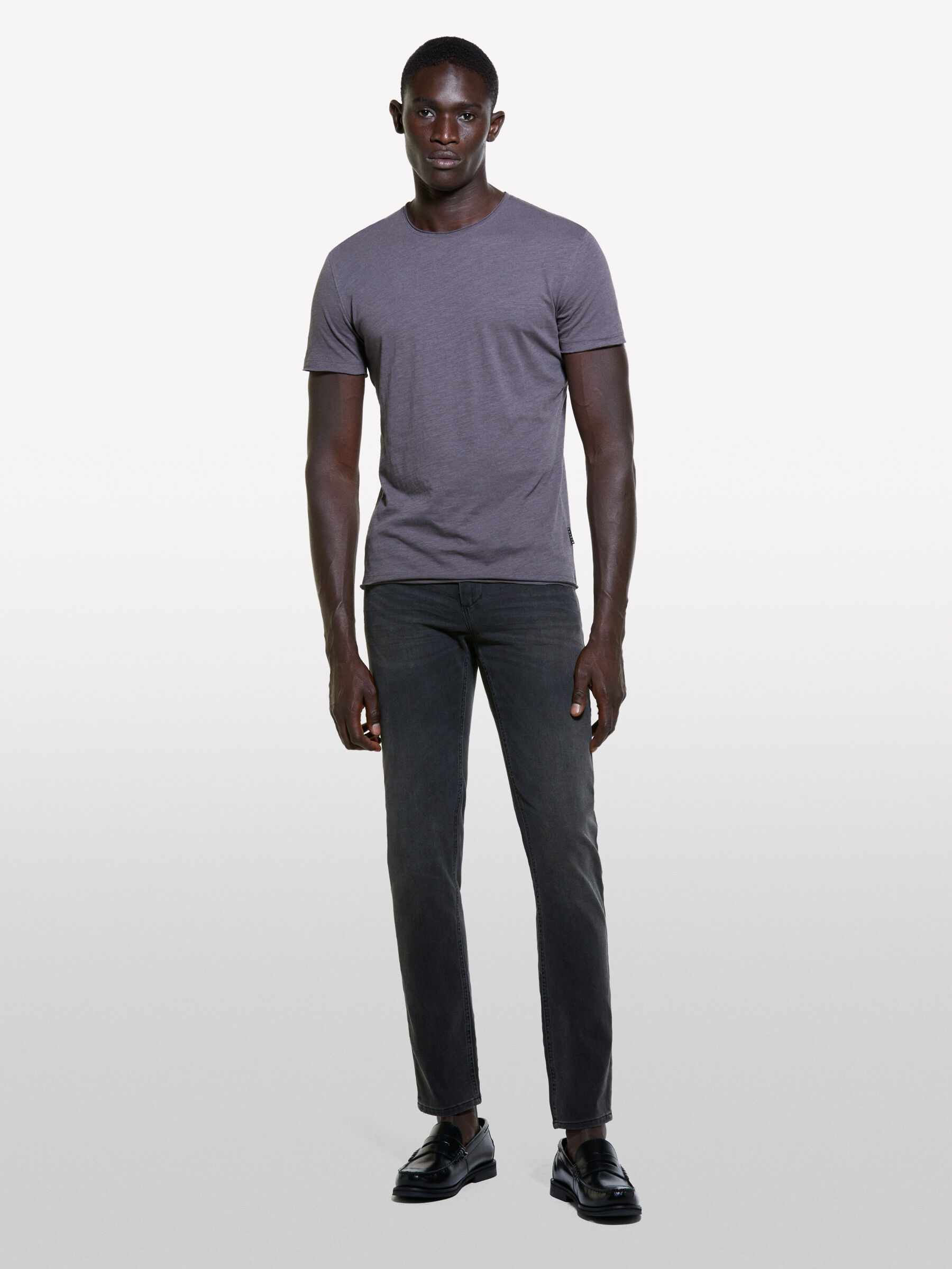 TROUSERS Men image number null