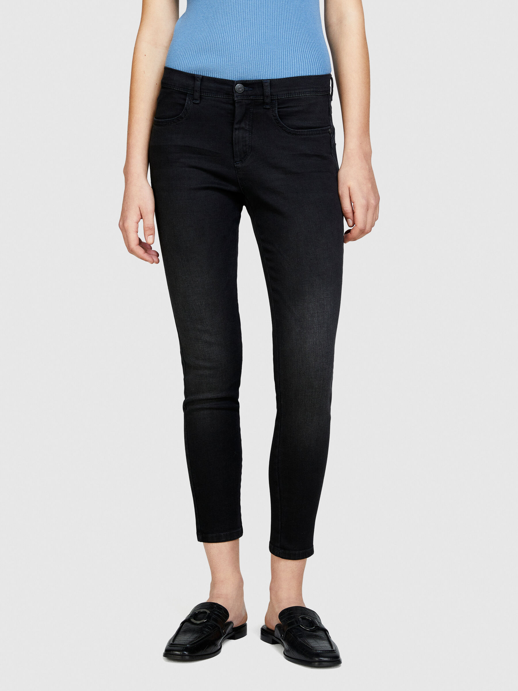 Jeans under 800 shop