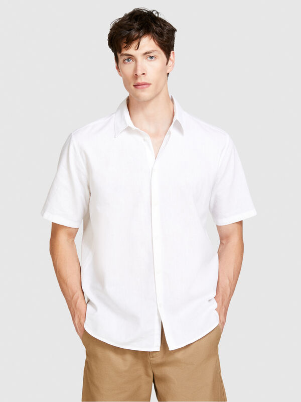 Short sleeve shirt in linen blend - men's regular fit shirts | Sisley