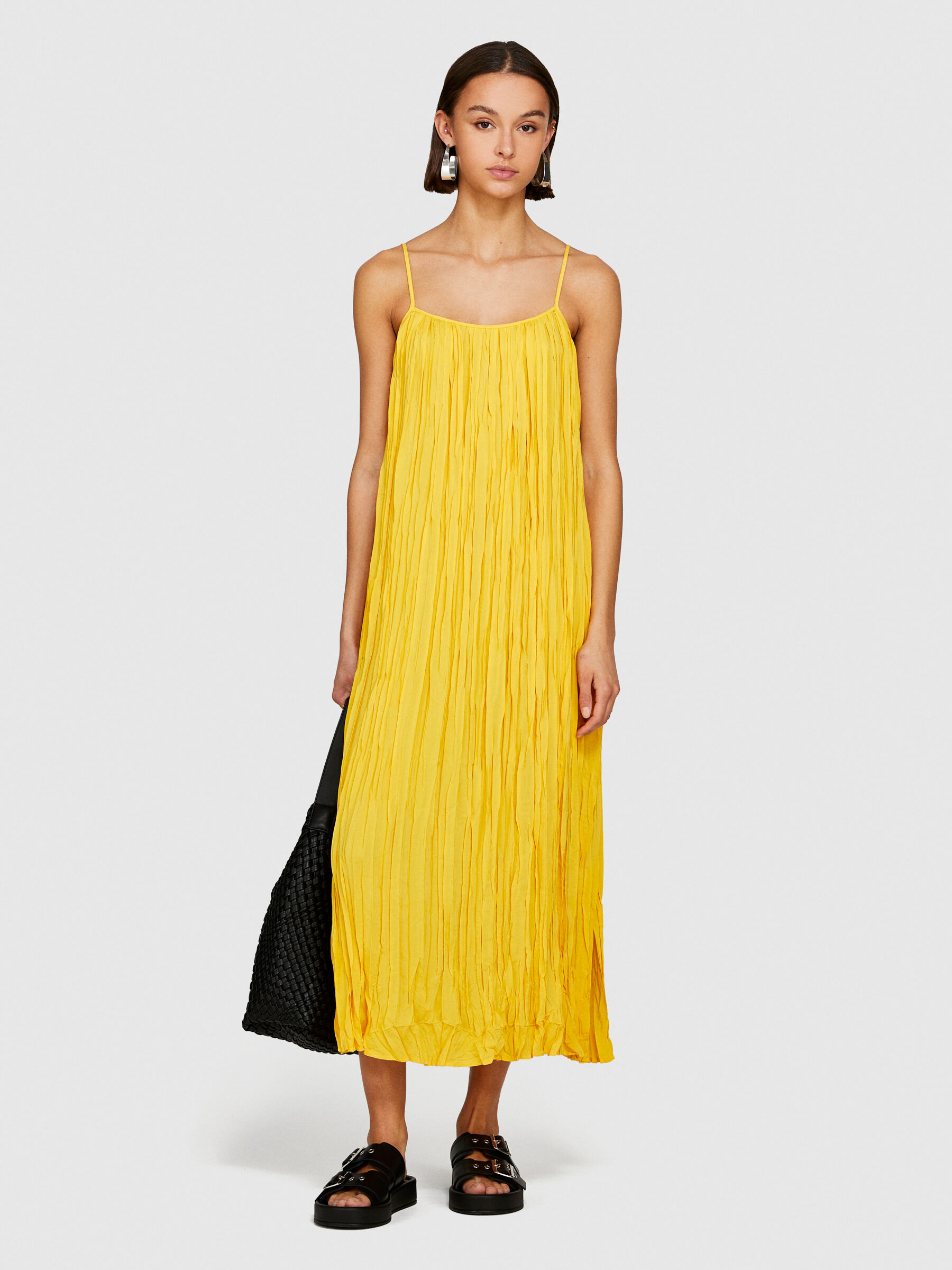 Pleated dress, Yellow - Sisley