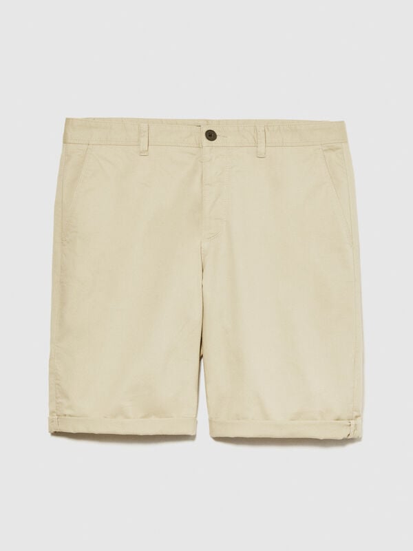 Slim fit bermudas Slim fit bermudas - men's slim fit trousers | Sisley