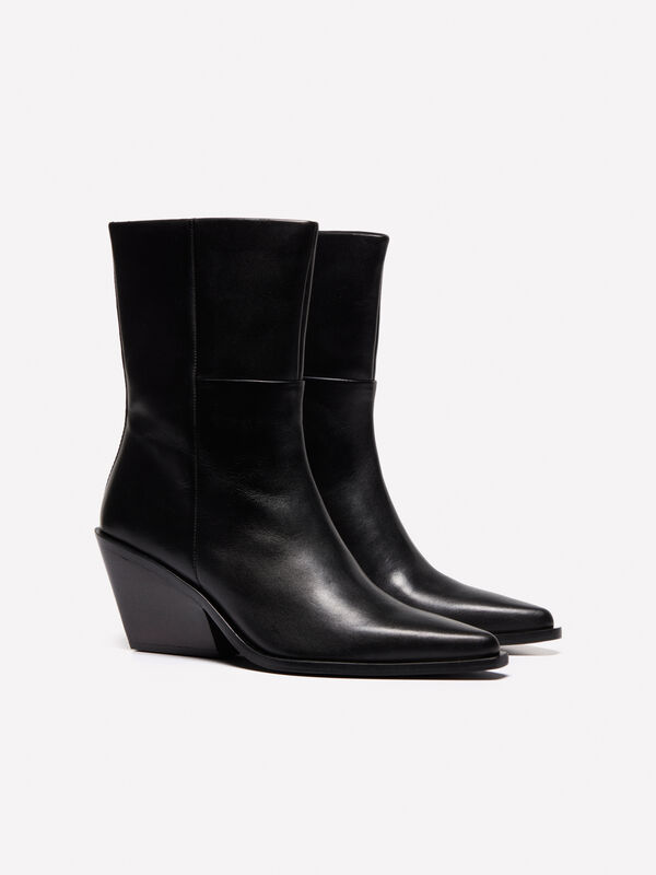 Texan leather ankle boots - women's boots and ankle boots | Sisley
