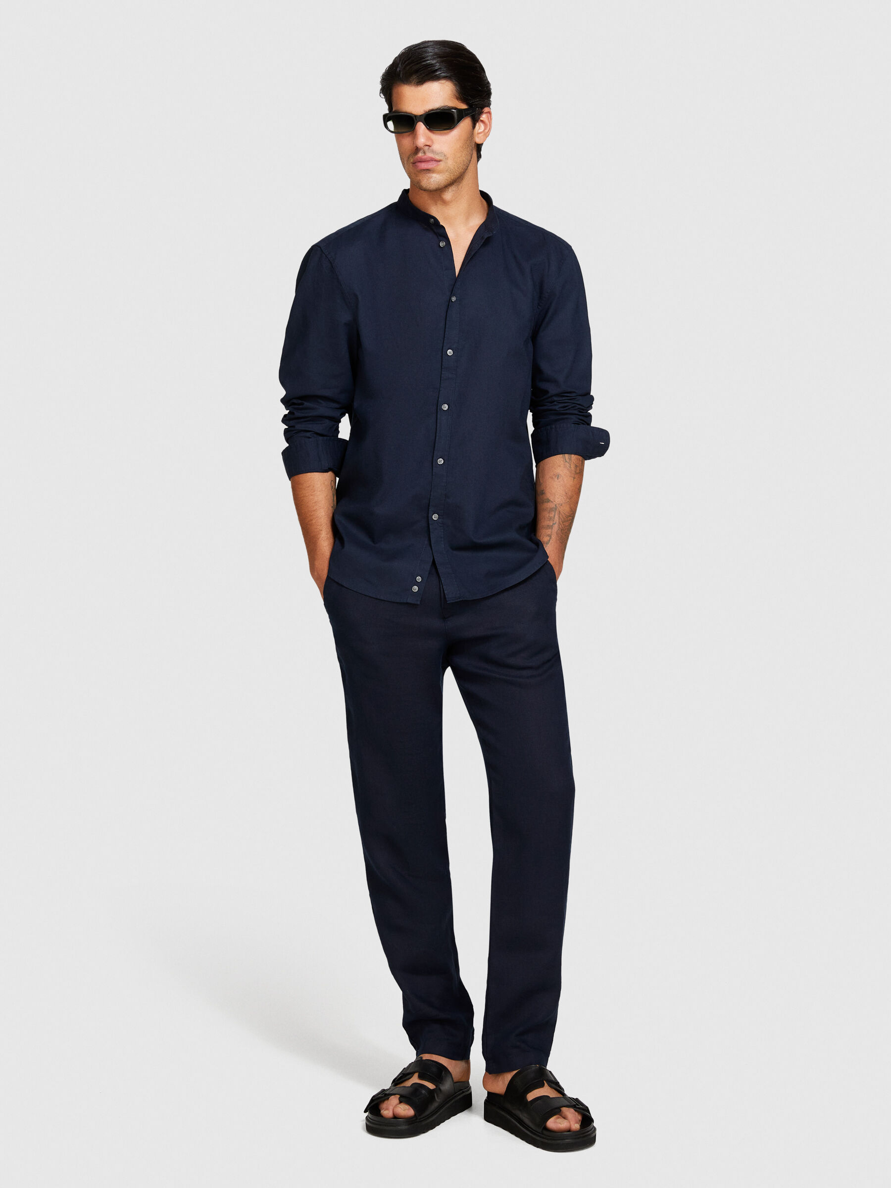 Mandarin collar shirt in linen blend, Dark Blue - Sisley
