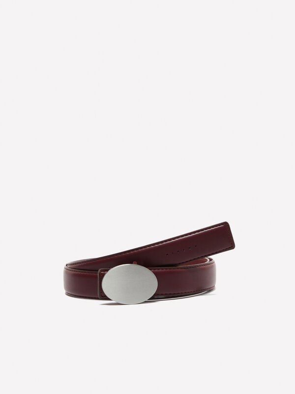 Burgundy belt with oval buckle - women's belts | Sisley