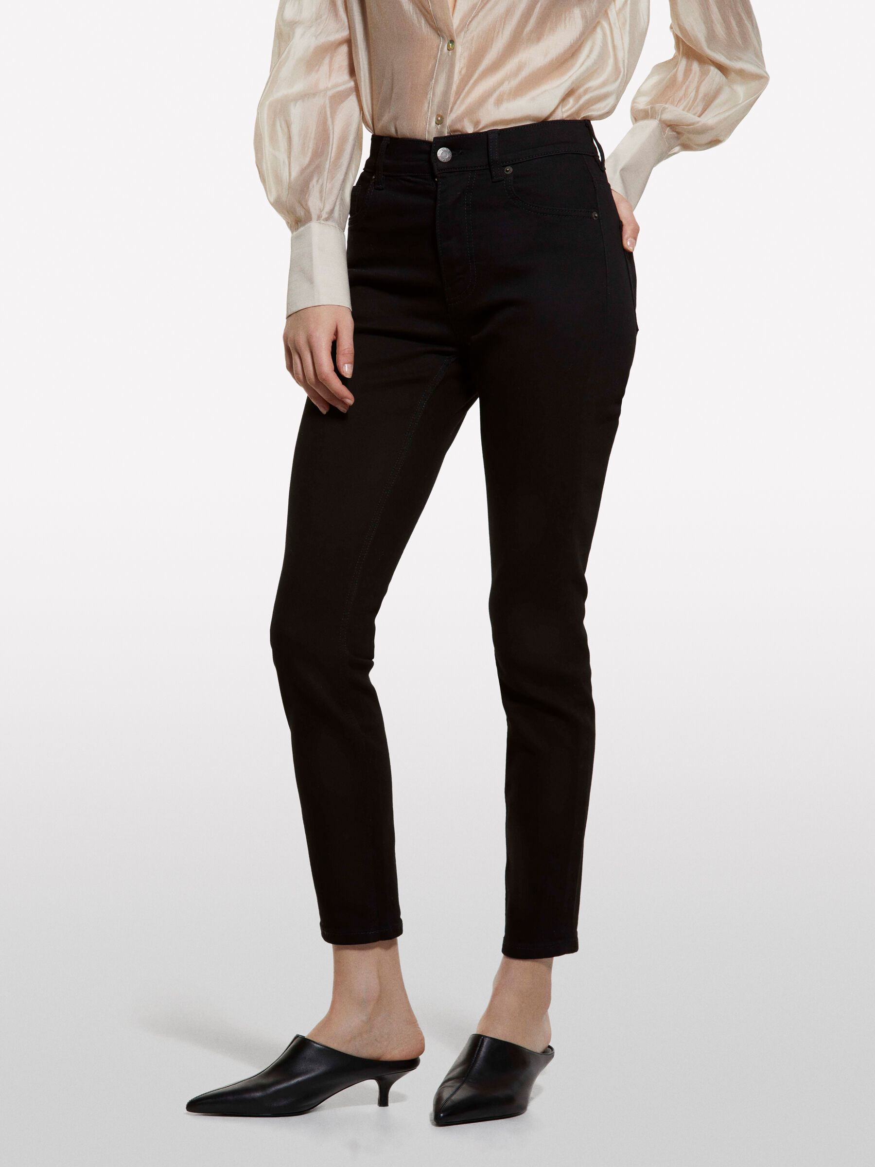 TROUSERS Women image number null
