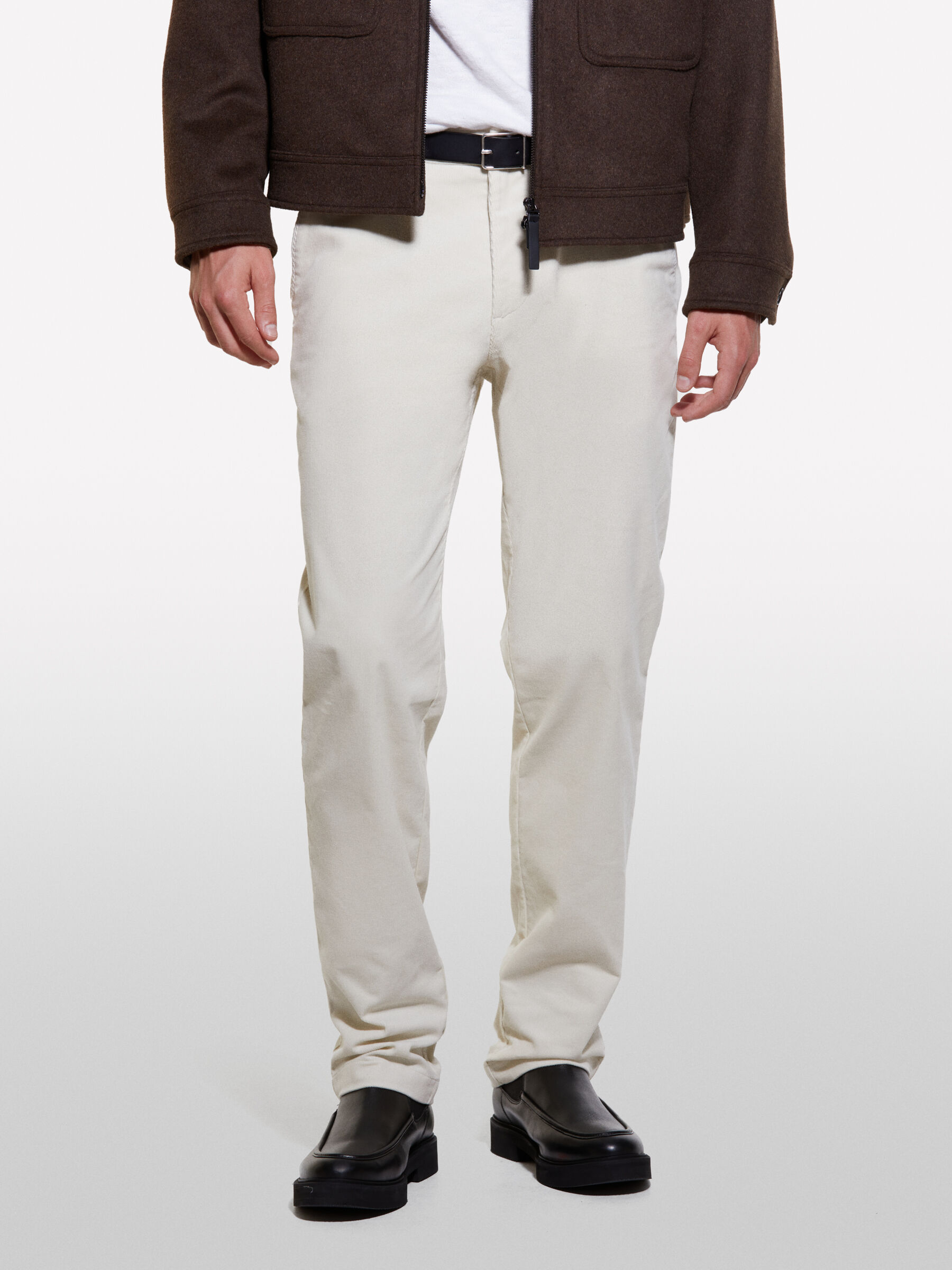 TROUSERS Men image number null
