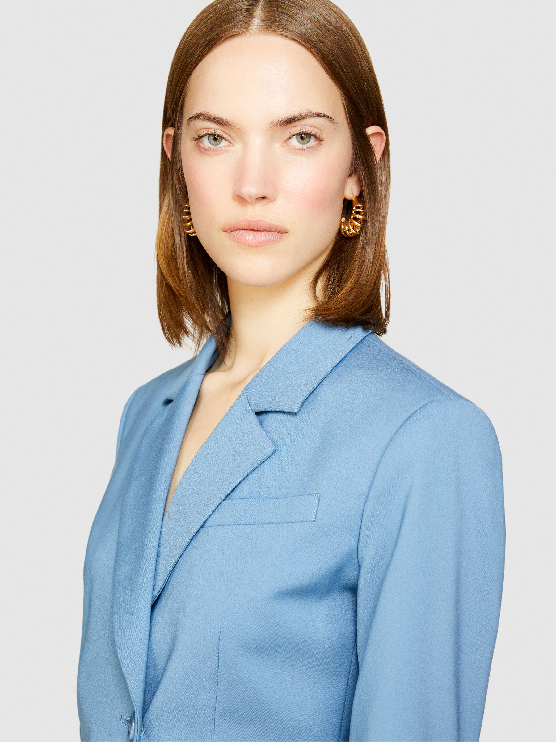 Skin fit blazer deals