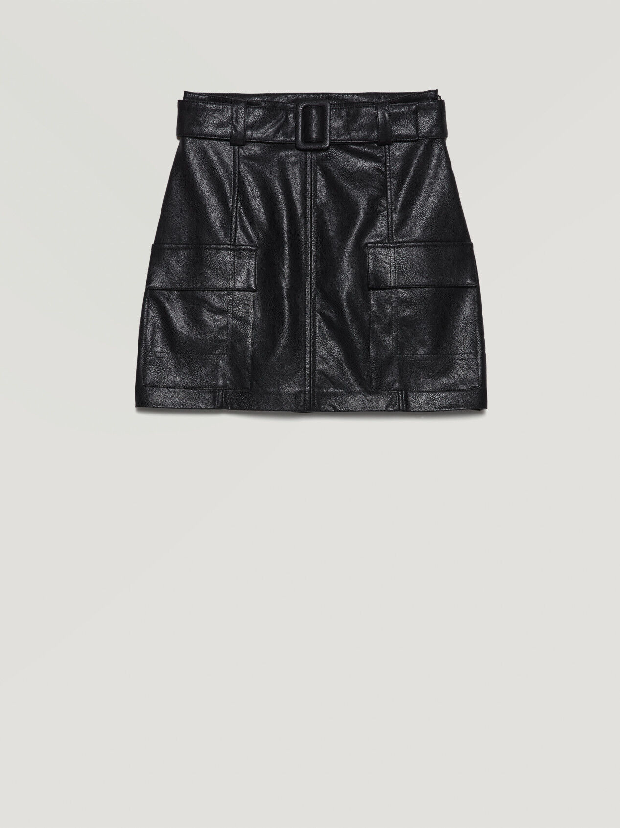 mini skirt with pockets
