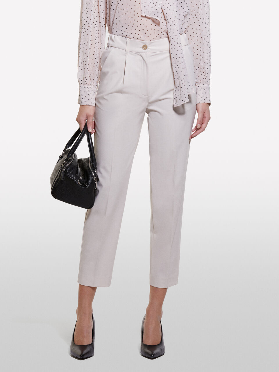 TROUSERS Women image number null