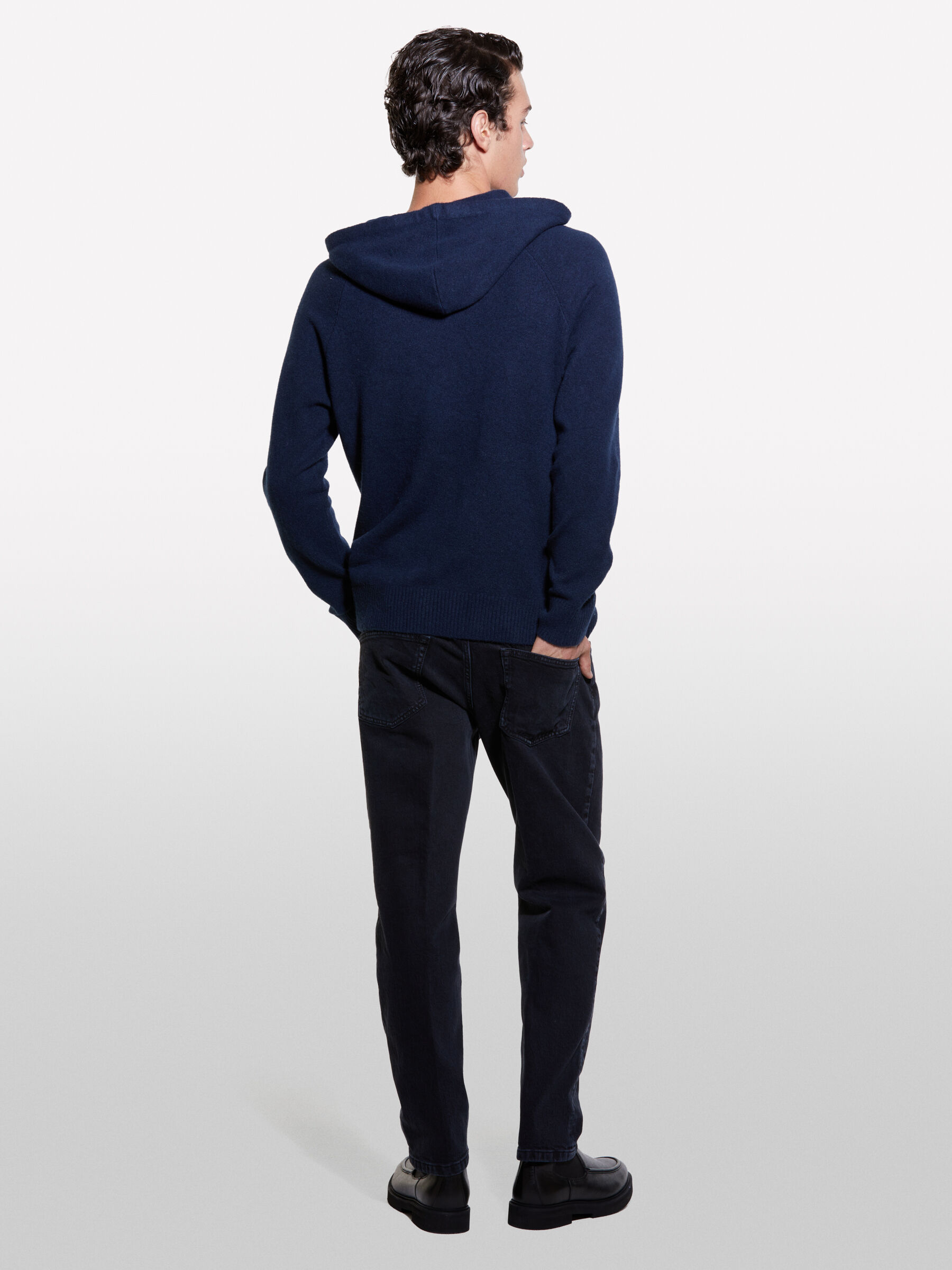 SWEATER W/HOOD Men image number null