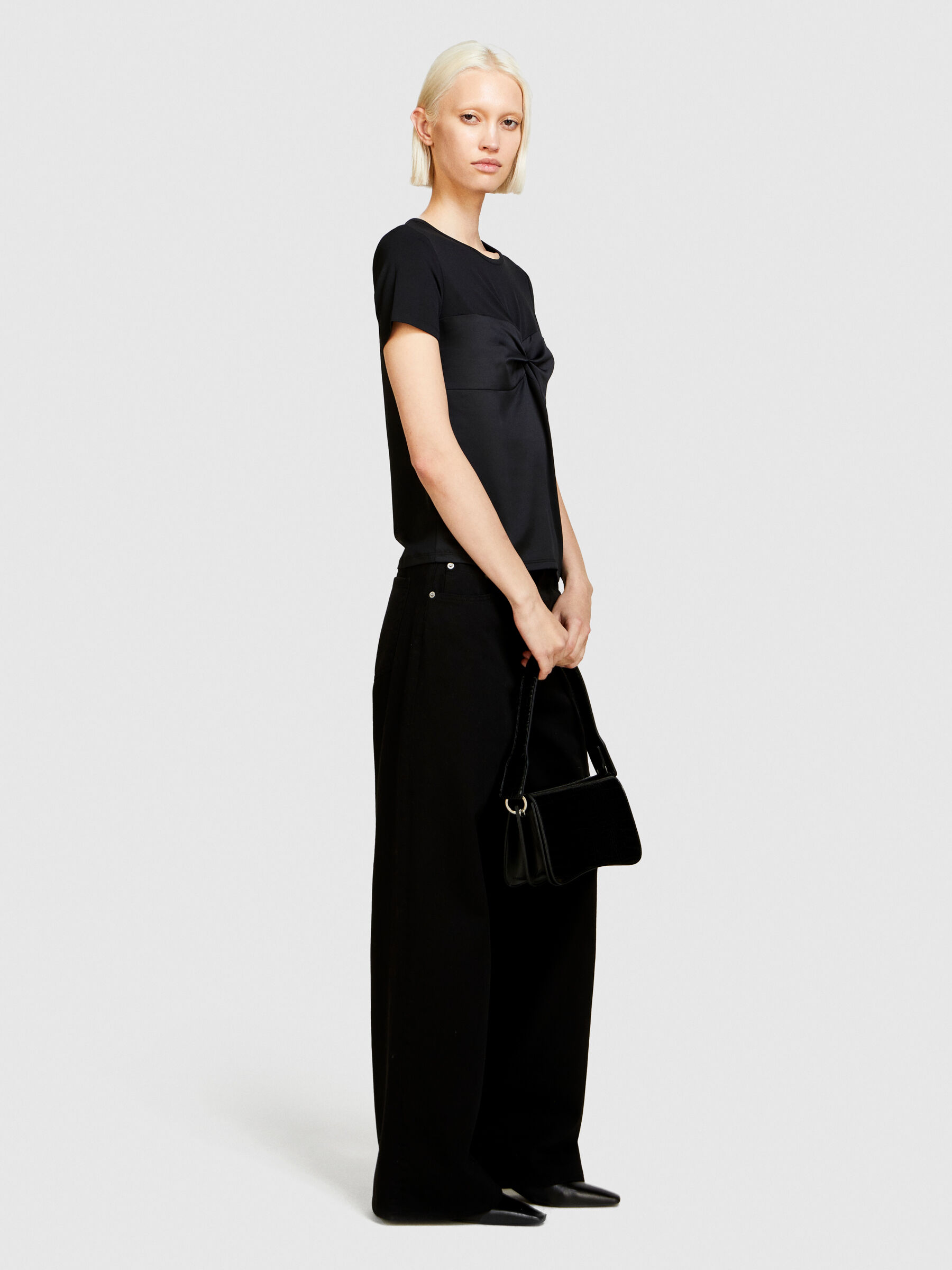 T-shirt with torchon Women image number null