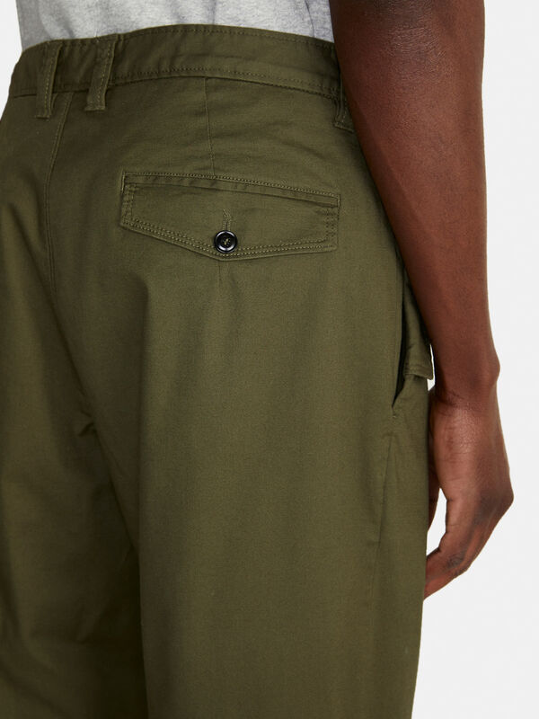 Tapered fit trousers