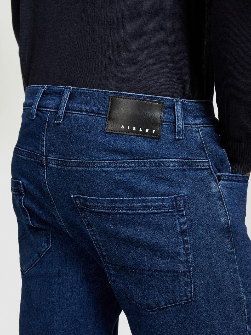 Skinny fit Helsinki jeans Men image number null