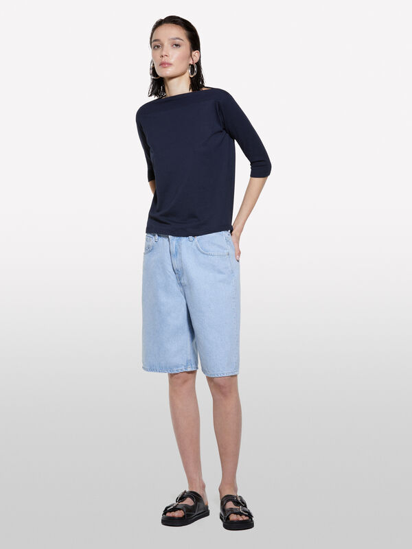 Black t-shirt with boat neck - women's long sleeve t-shirts | Sisley