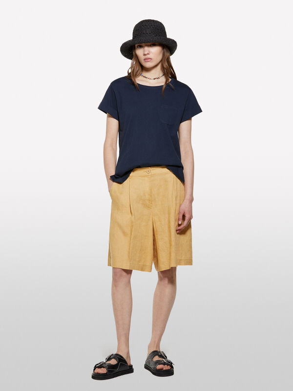 Dark blue t-shirt with pocket - women's short sleeve t-shirts | Sisley