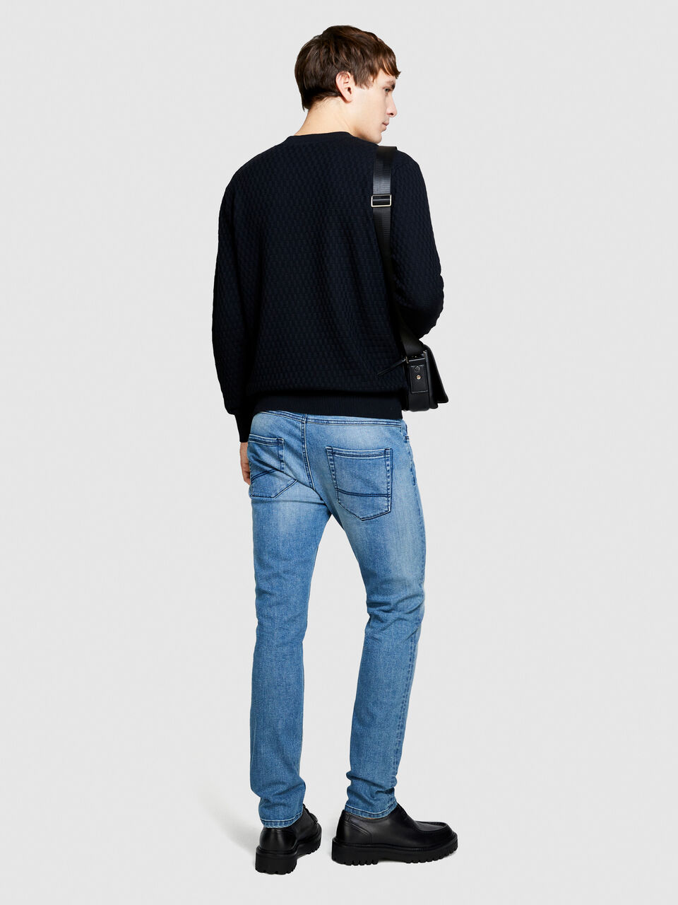 Solid colored sweater Men image number null