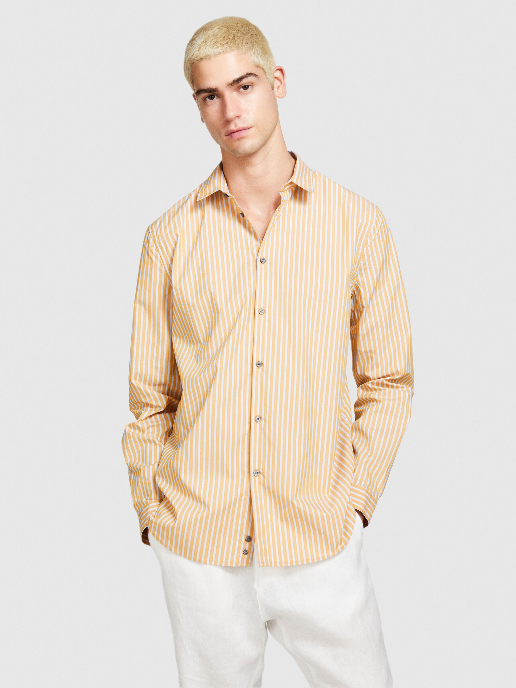 トップス lawgy stripe front shirring shirt lawgy stripe front shirring shirt BLUE - メルカリ