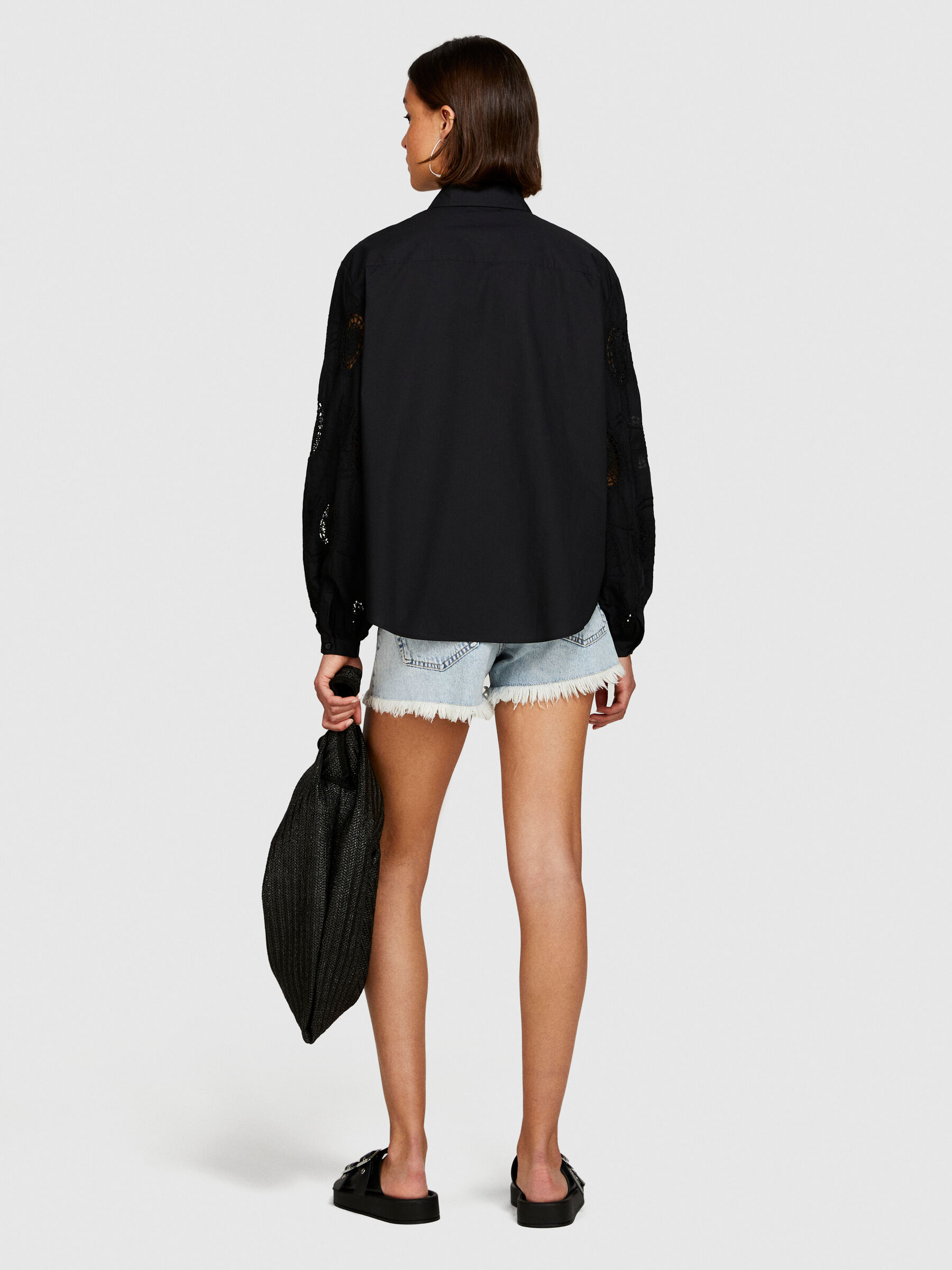 Shirt with embroidered and knotted sleeves, Black - Sisley