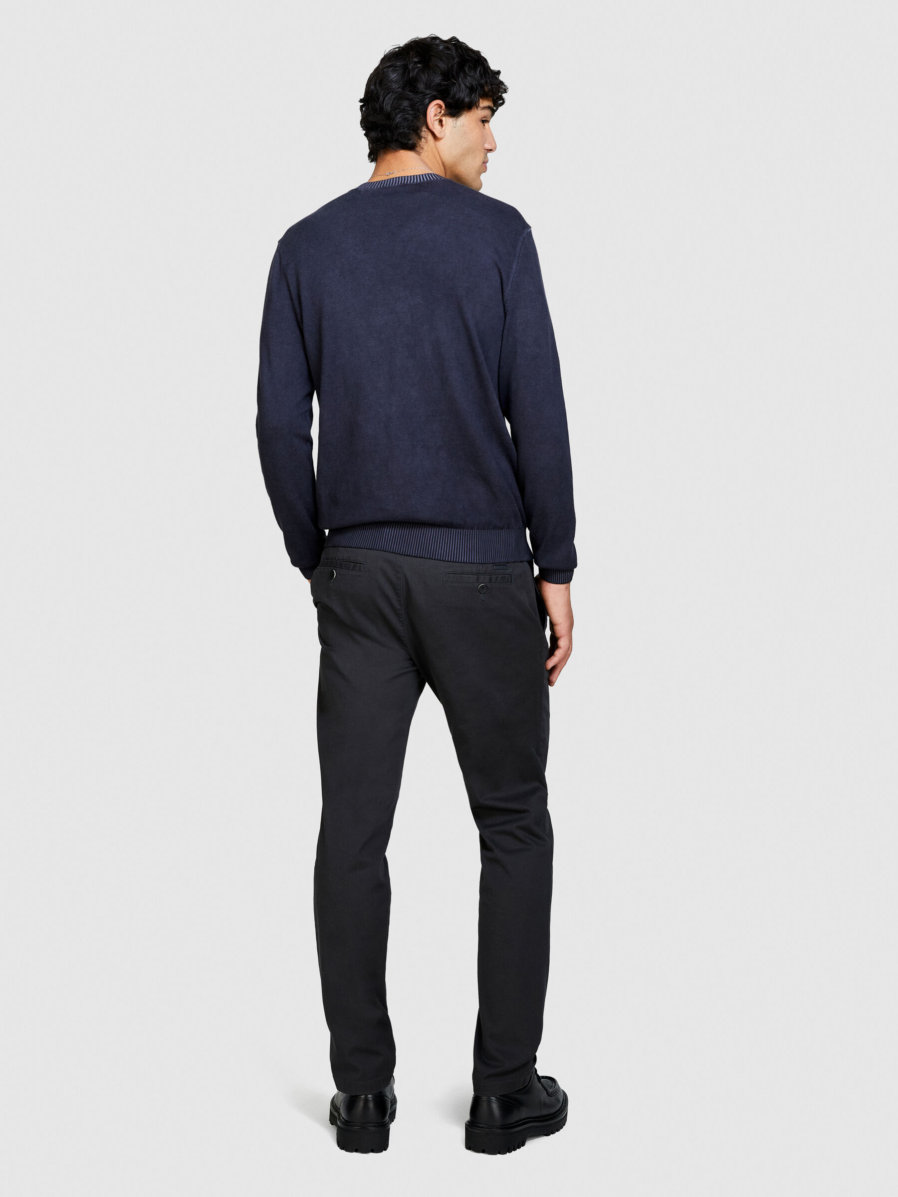 TROUSERS Men image number null