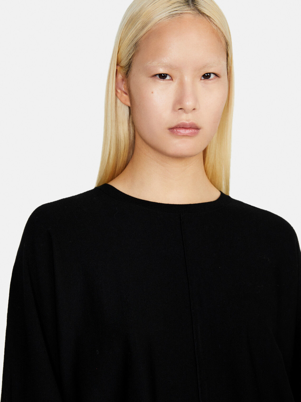 Boxy fit sweater Black Sisley