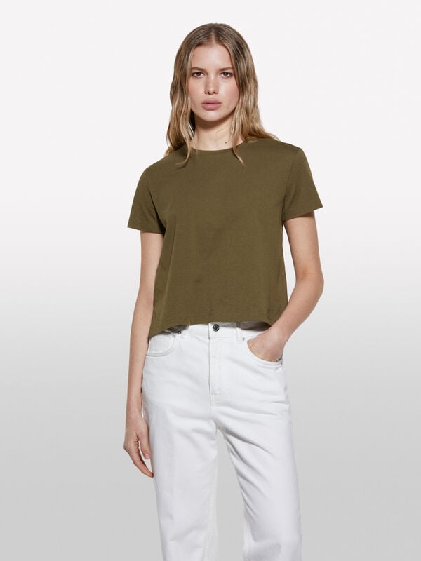 Military green boxy fit t-shirt Military green boxy fit t-shirt - women's short sleeve t-shirts | Sisley