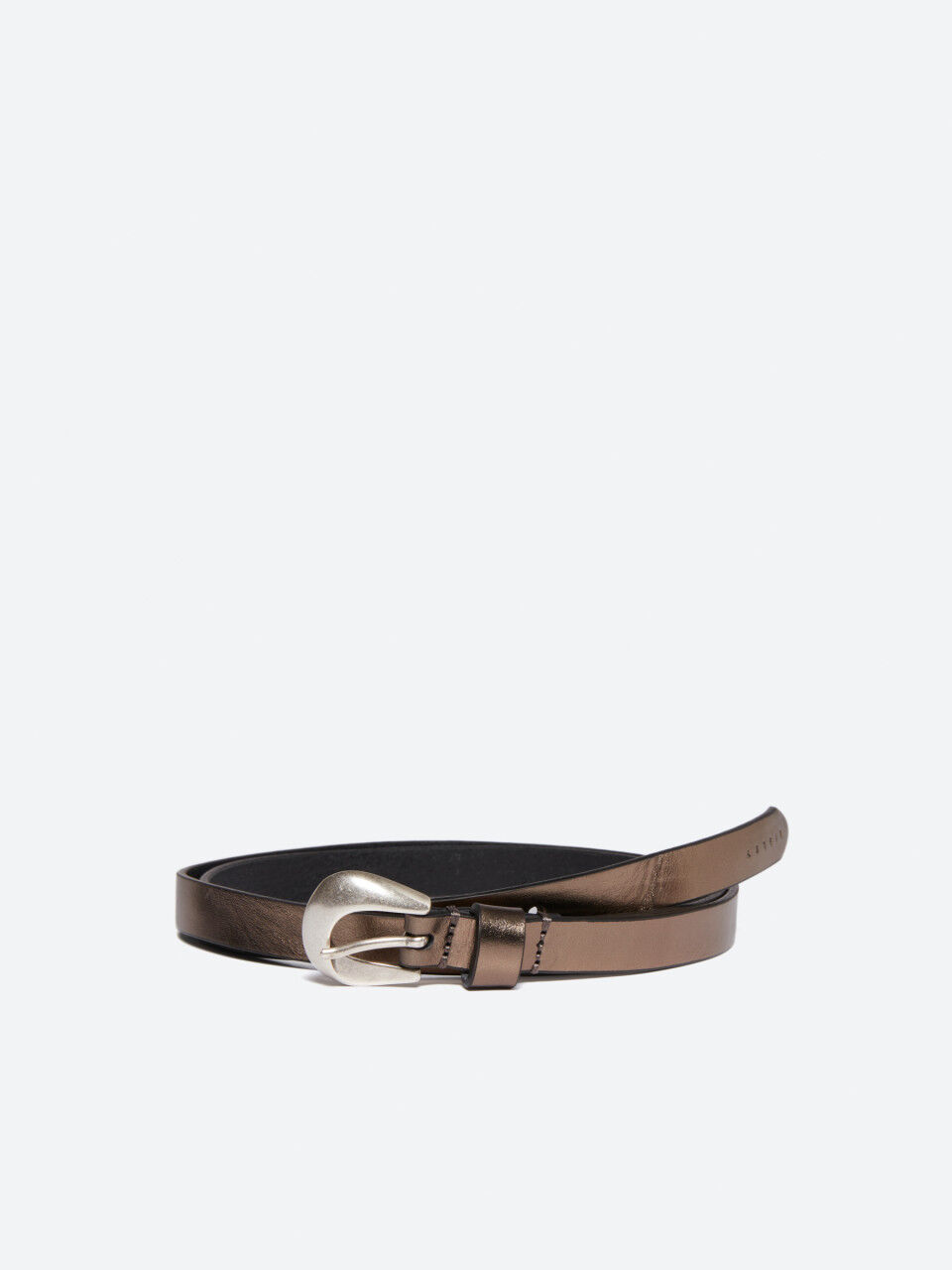 Foil leather belt