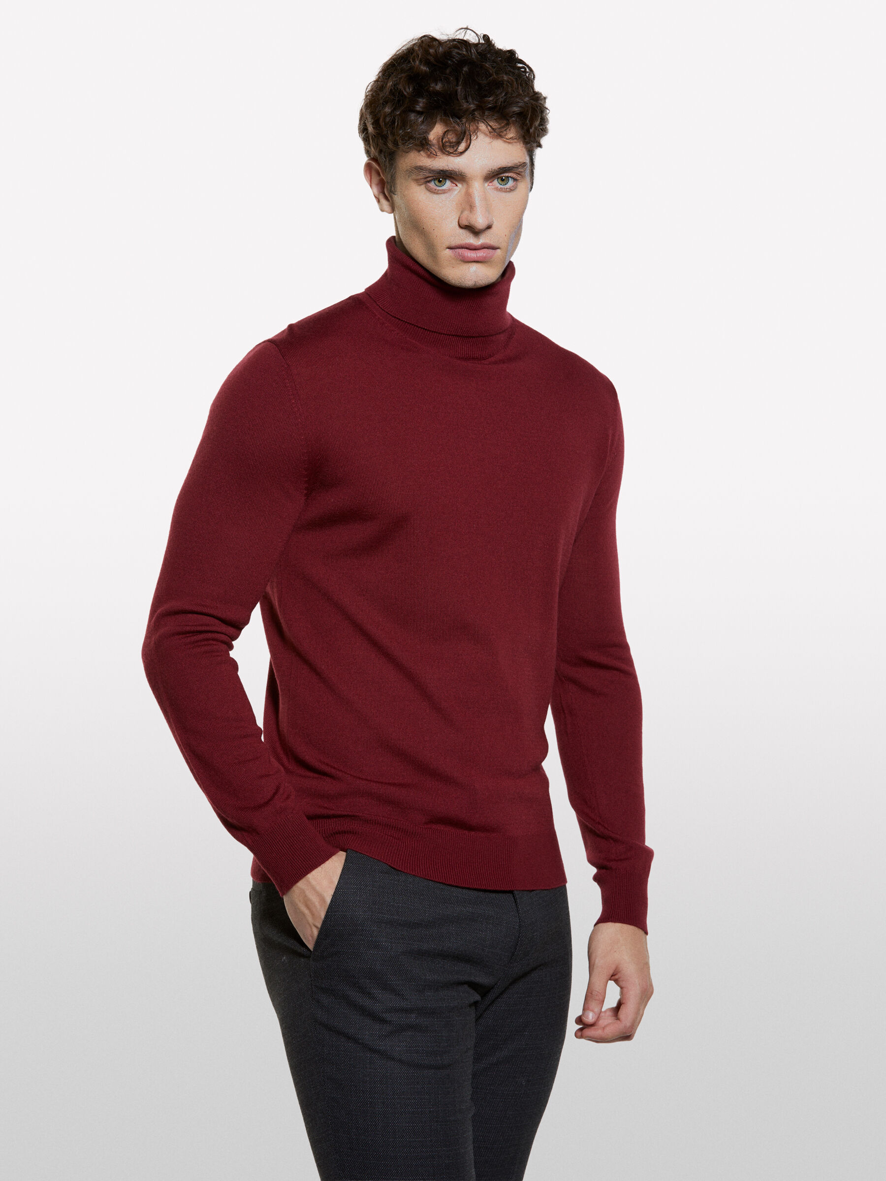 TURTLE NECK SWEATER Men image number null