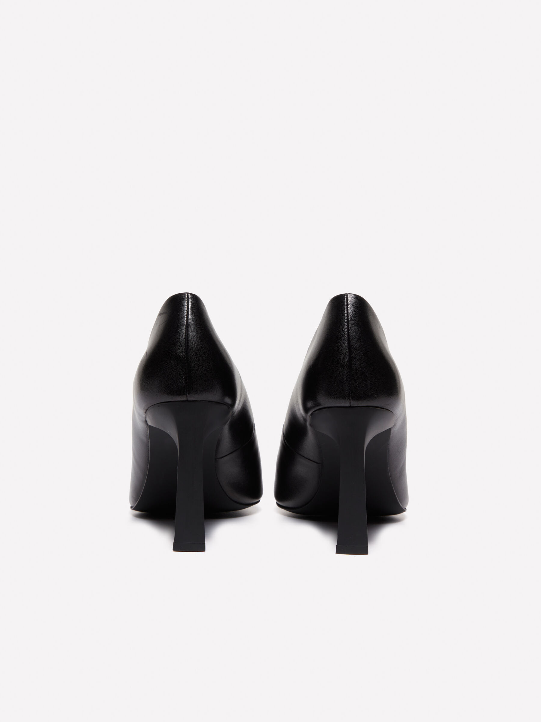 DECOLLETE Women image number null