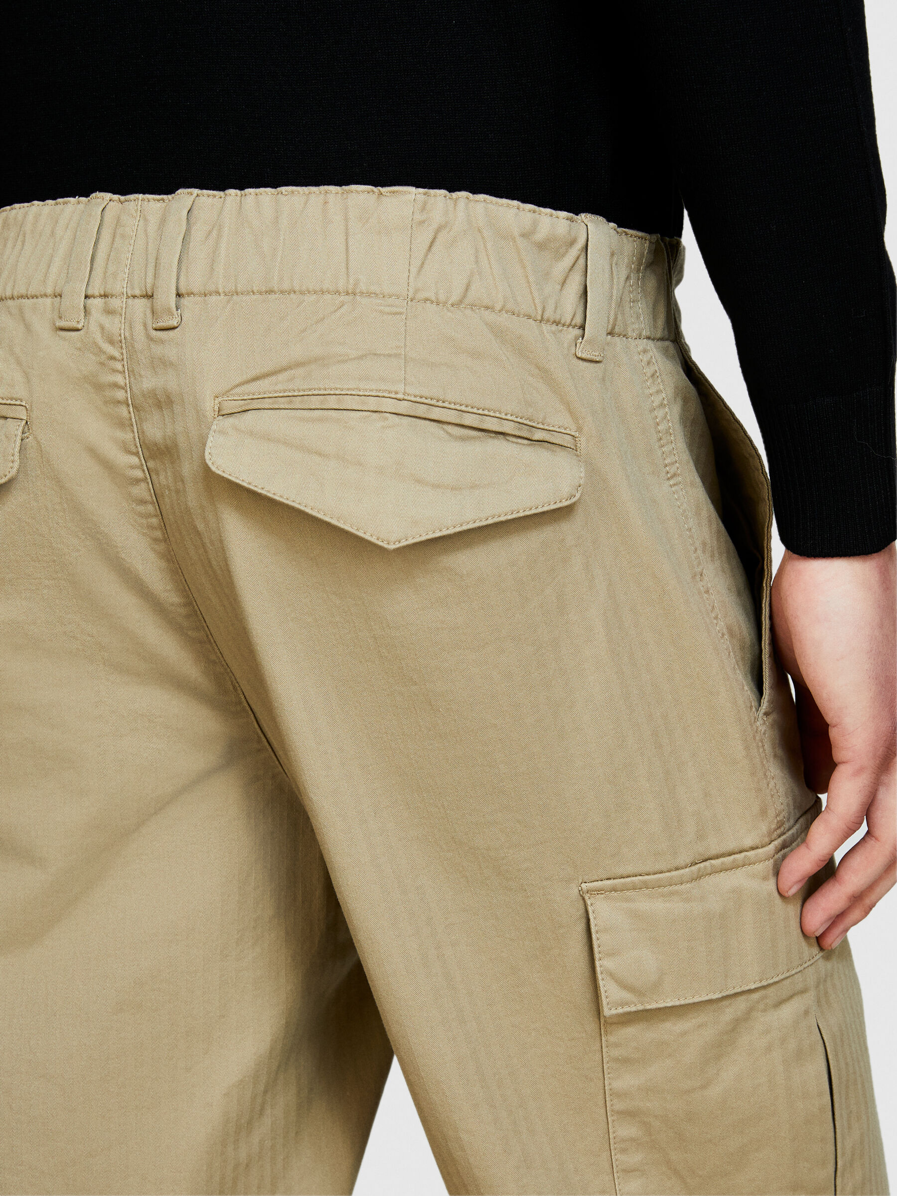 Trousers with pockets Men image number null
