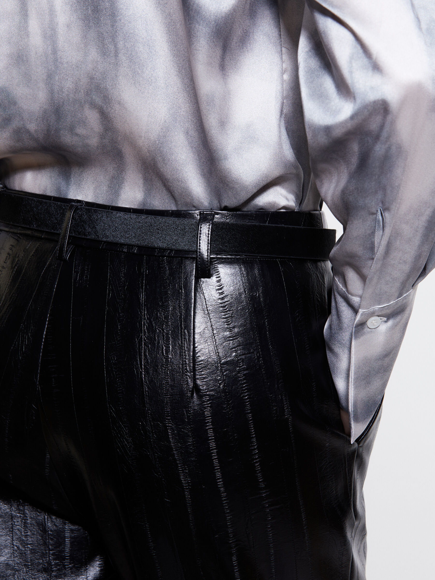 TROUSERS Women image number null