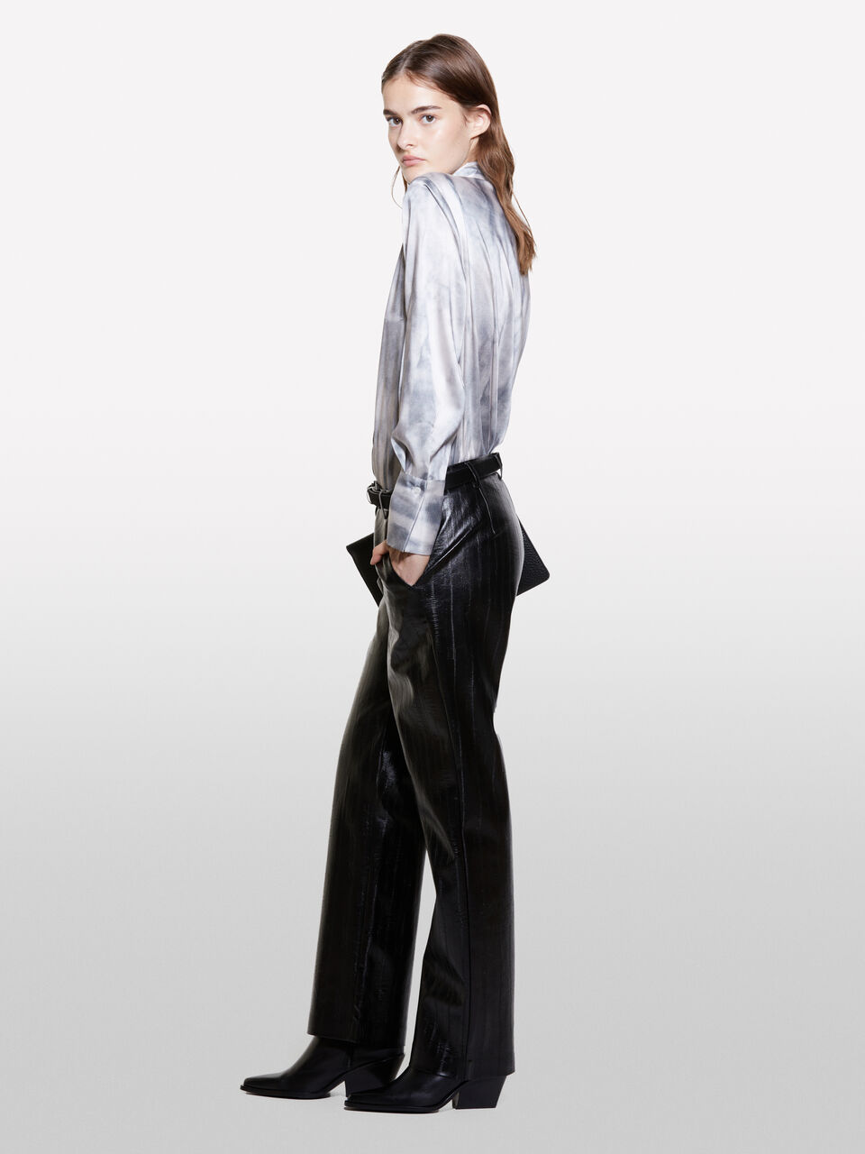 TROUSERS Women image number null