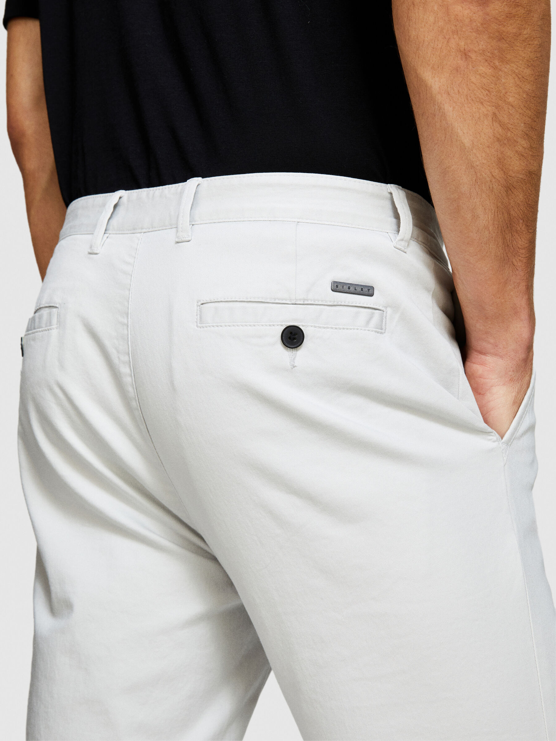 TROUSERS Men image number null